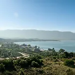 Sea Queen Luxury Hotel