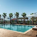 Hotel Sea Queen Luxury