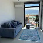 Sea Queen Luxury