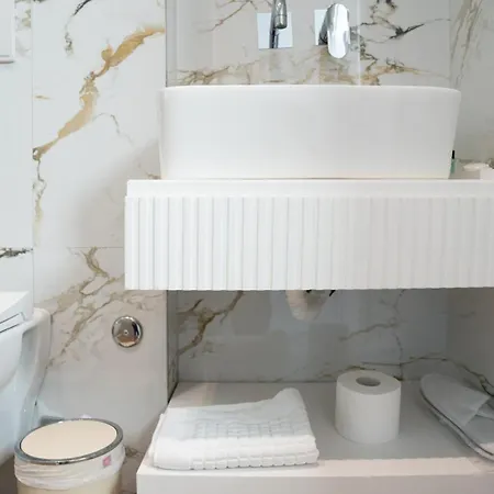 Sea Queen Luxury Hotel 3*