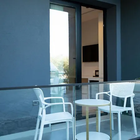 Sea Queen Luxury Radhimë