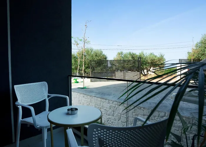 Hotel Sea Queen Luxury 3*