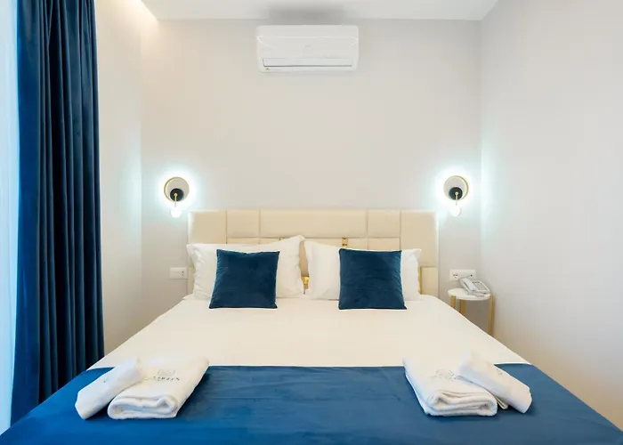 Hotel Sea Queen Luxury 3*