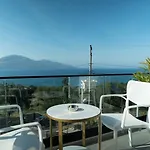 Hotell Sea Queen Luxury Radhimë