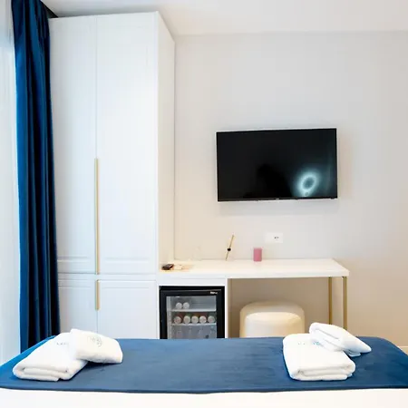 Hotel Sea Queen Luxury Radhimë