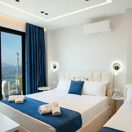 Sea Queen Luxury Radhimë