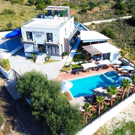 Sea Queen Luxury