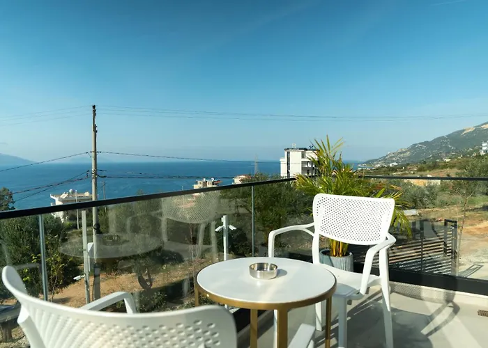 Hotel Sea Queen Luxury Radhime