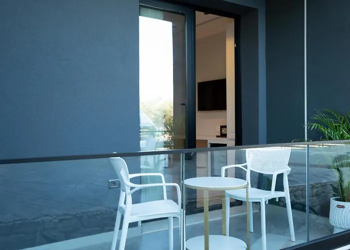 Sea Queen Luxury Radhime