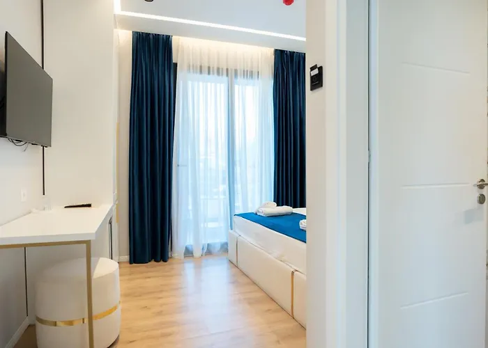 Hotel Sea Queen Luxury Radhime