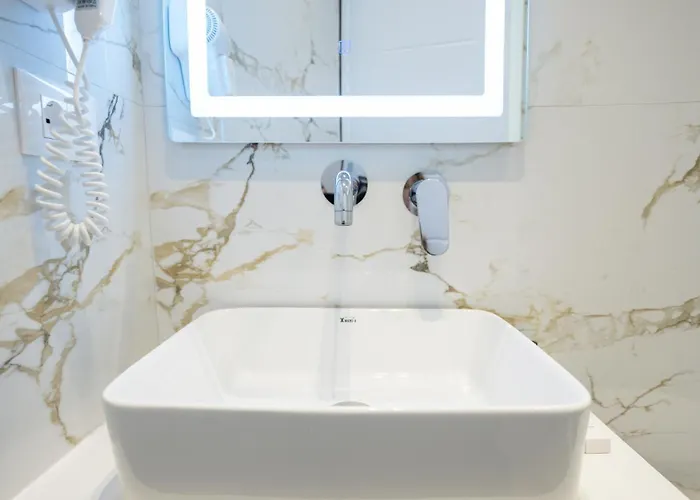 Hotel Sea Queen Luxury