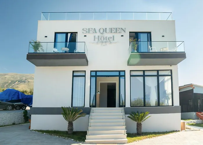 Sea Queen Luxury Hotel Radhime