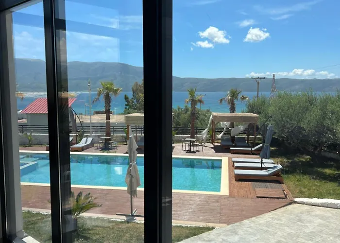 Hotel Sea Queen Luxury